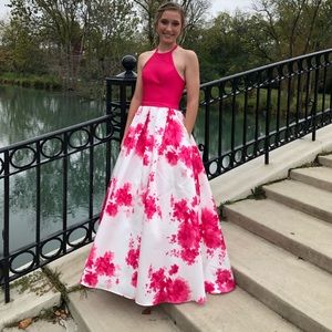 Size 4 halter prom dress